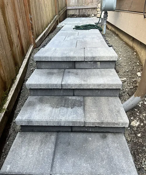 Patio, Walkway, Step Pavers & Syntetic Grass in Kenmore 